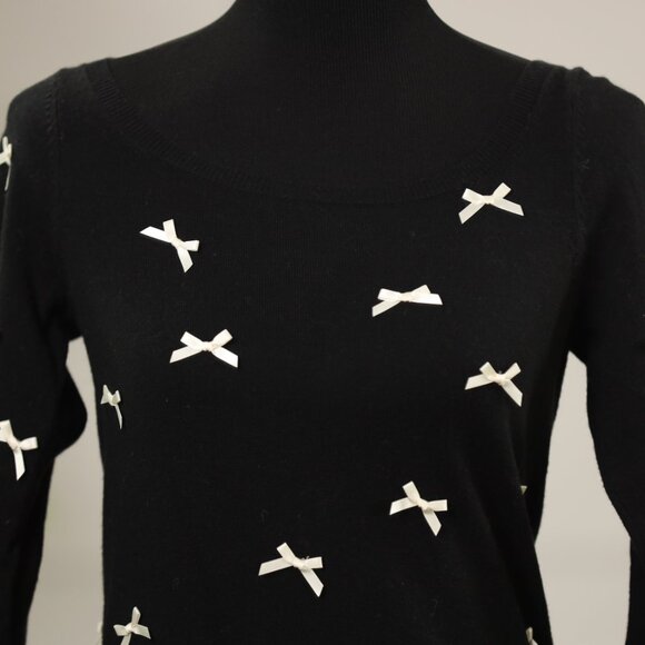 Knitted and Knotted Black Sweater with White Bows - Picture 2 of 8